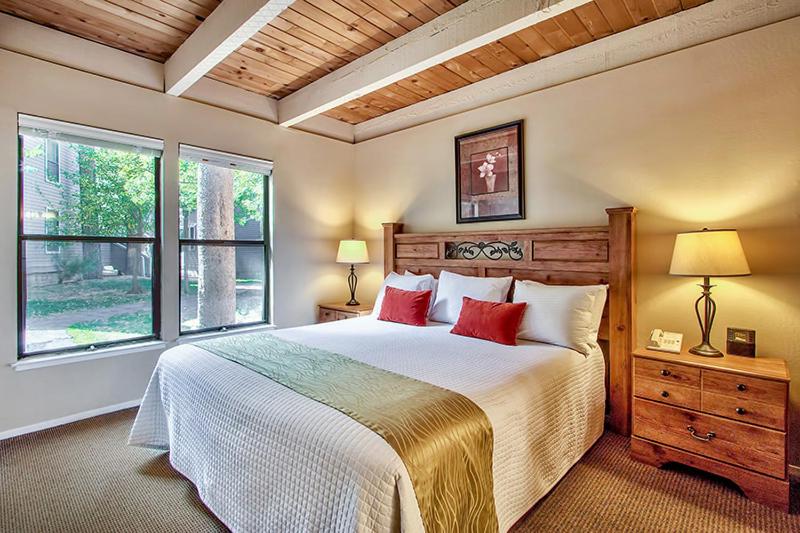 South Lake Tahoe Resort - Steps to Beach & Close to Heavenly